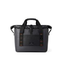 Nordic Drift RCS water-repellent cooler tote 22L